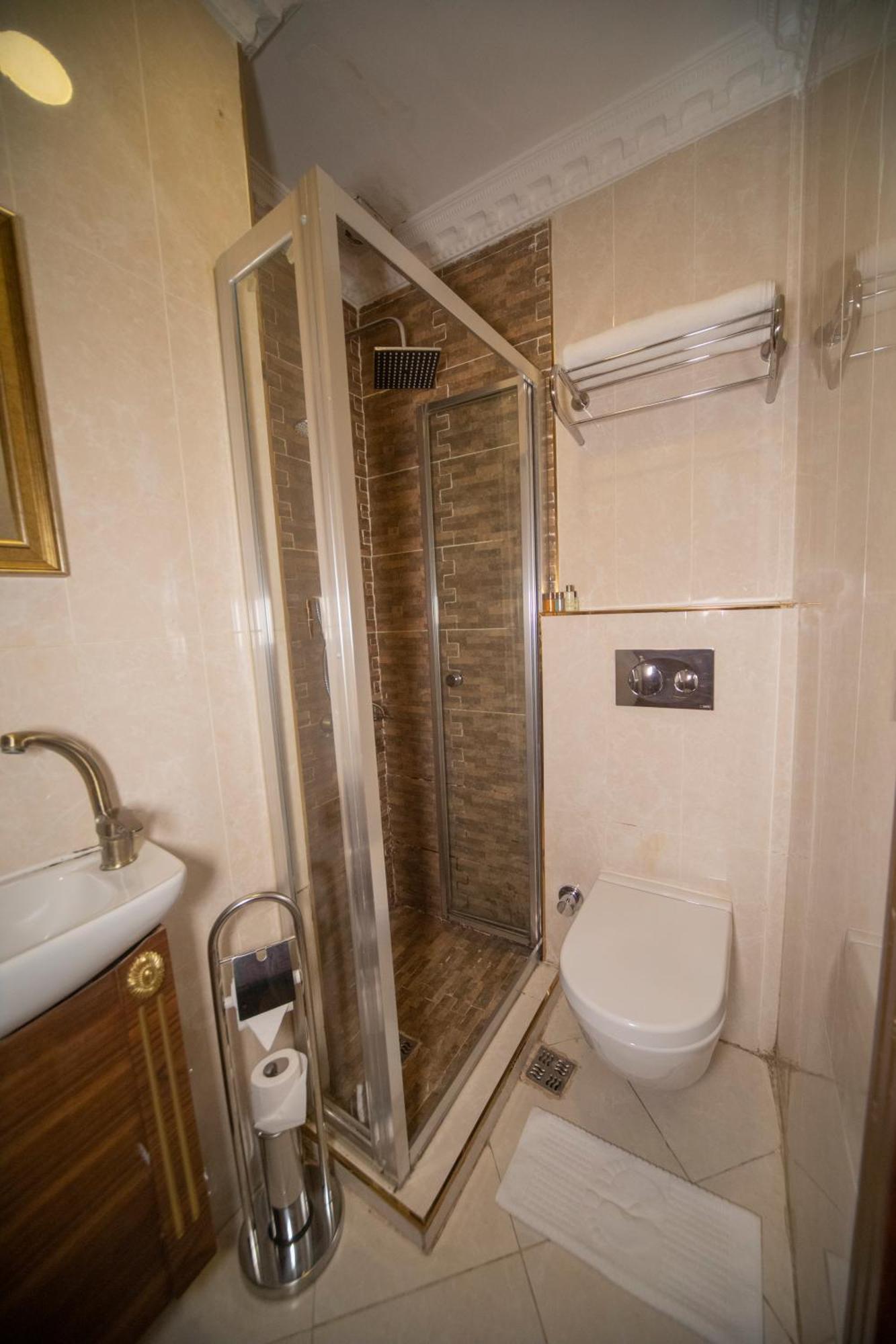 Beyport Hotel Taksim Istanbul Bagian luar foto