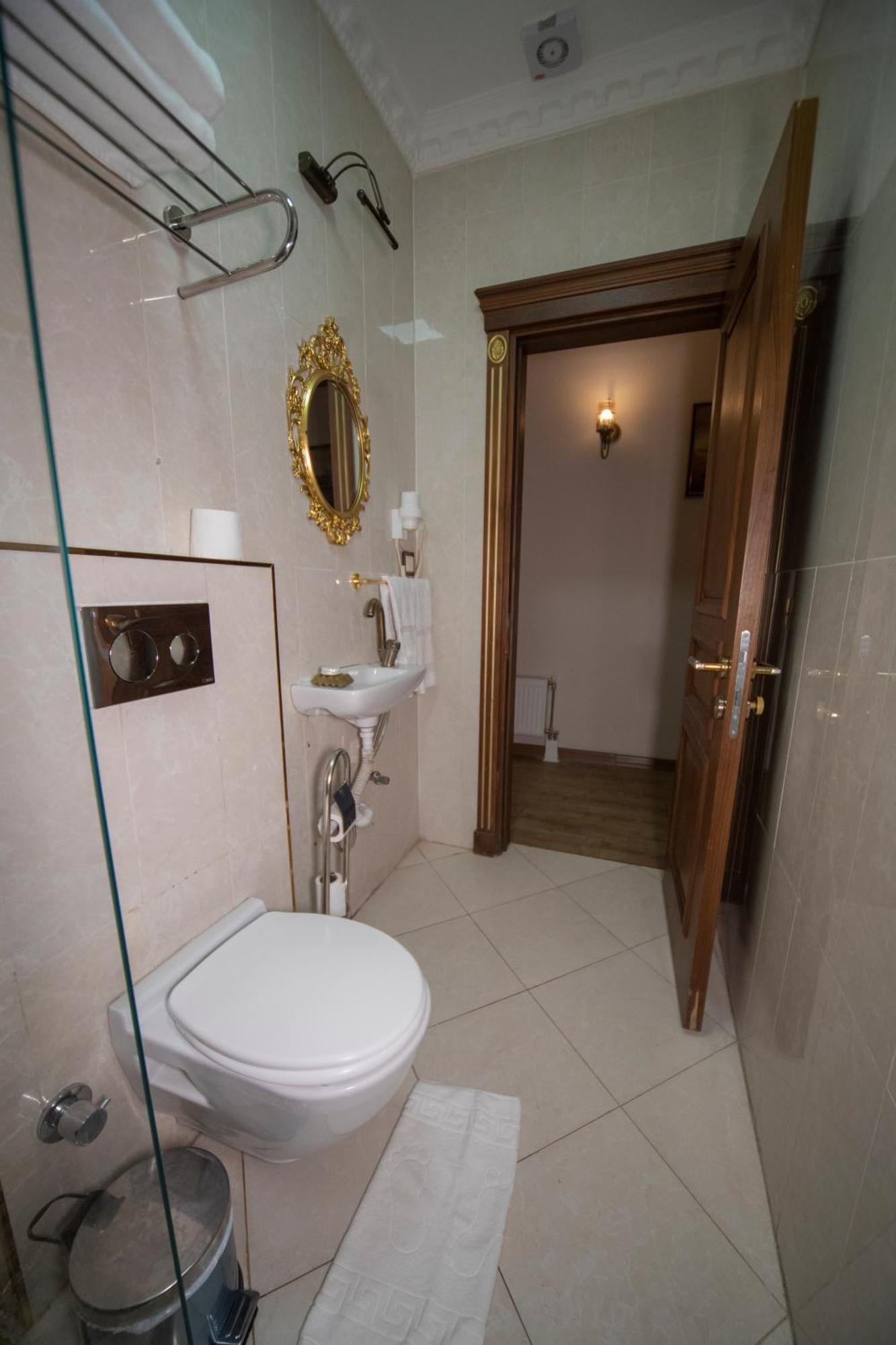 Beyport Hotel Taksim Istanbul Bagian luar foto